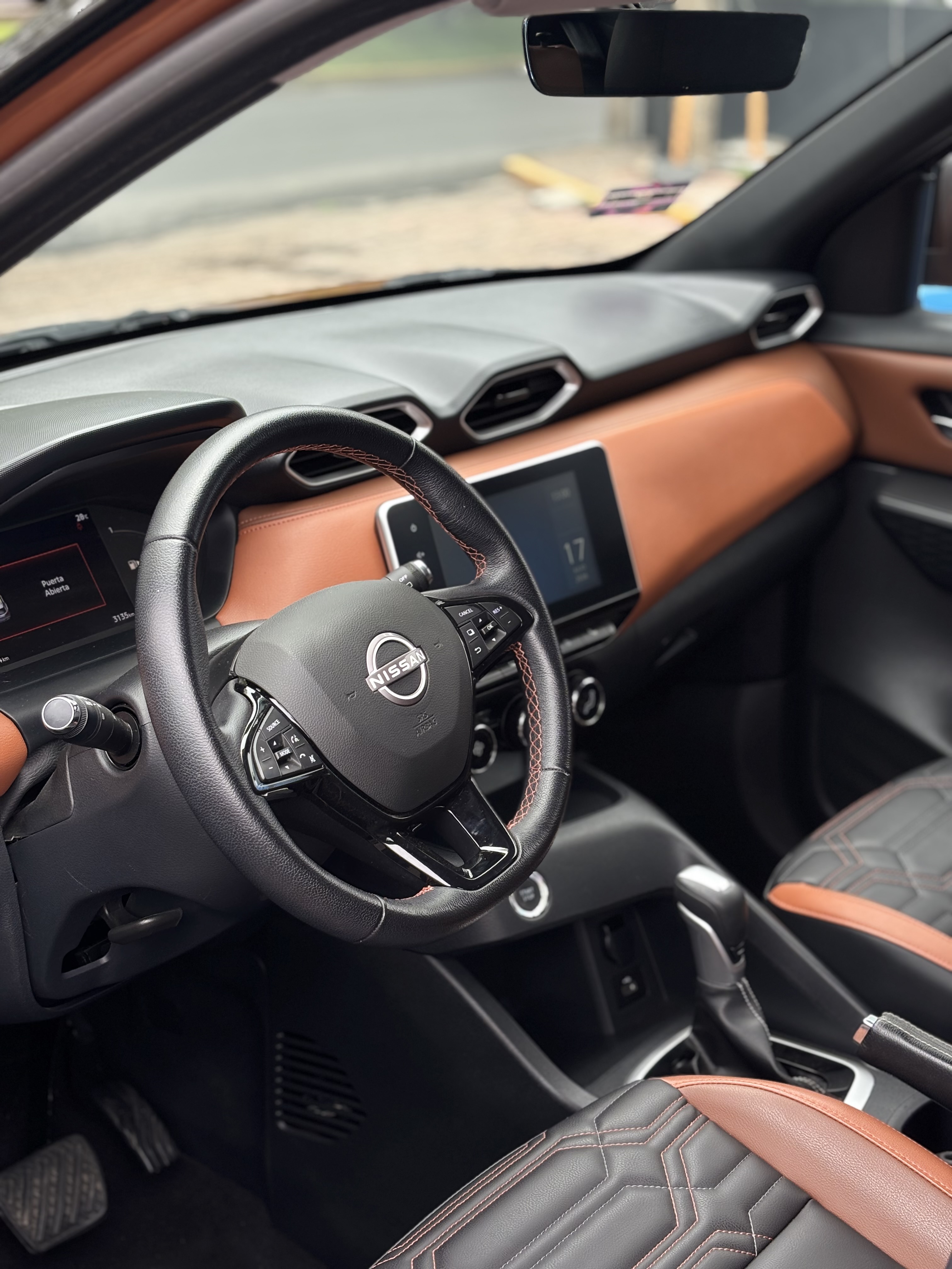 Nissan Magnite Exclusive TA 2025, fotografía 3