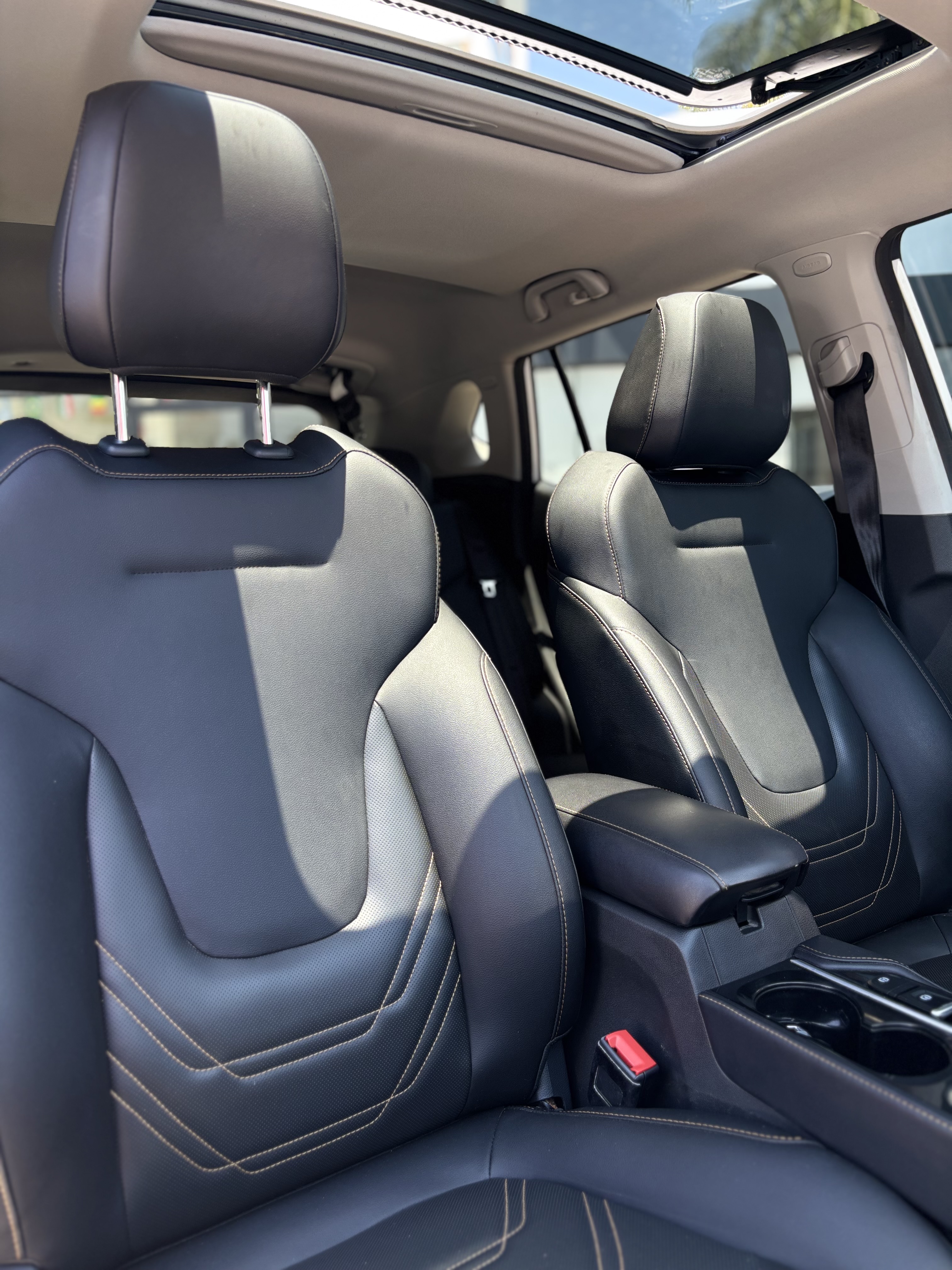 JAC Sei4 Pro Active Turbo TA 2025, fotografía 4