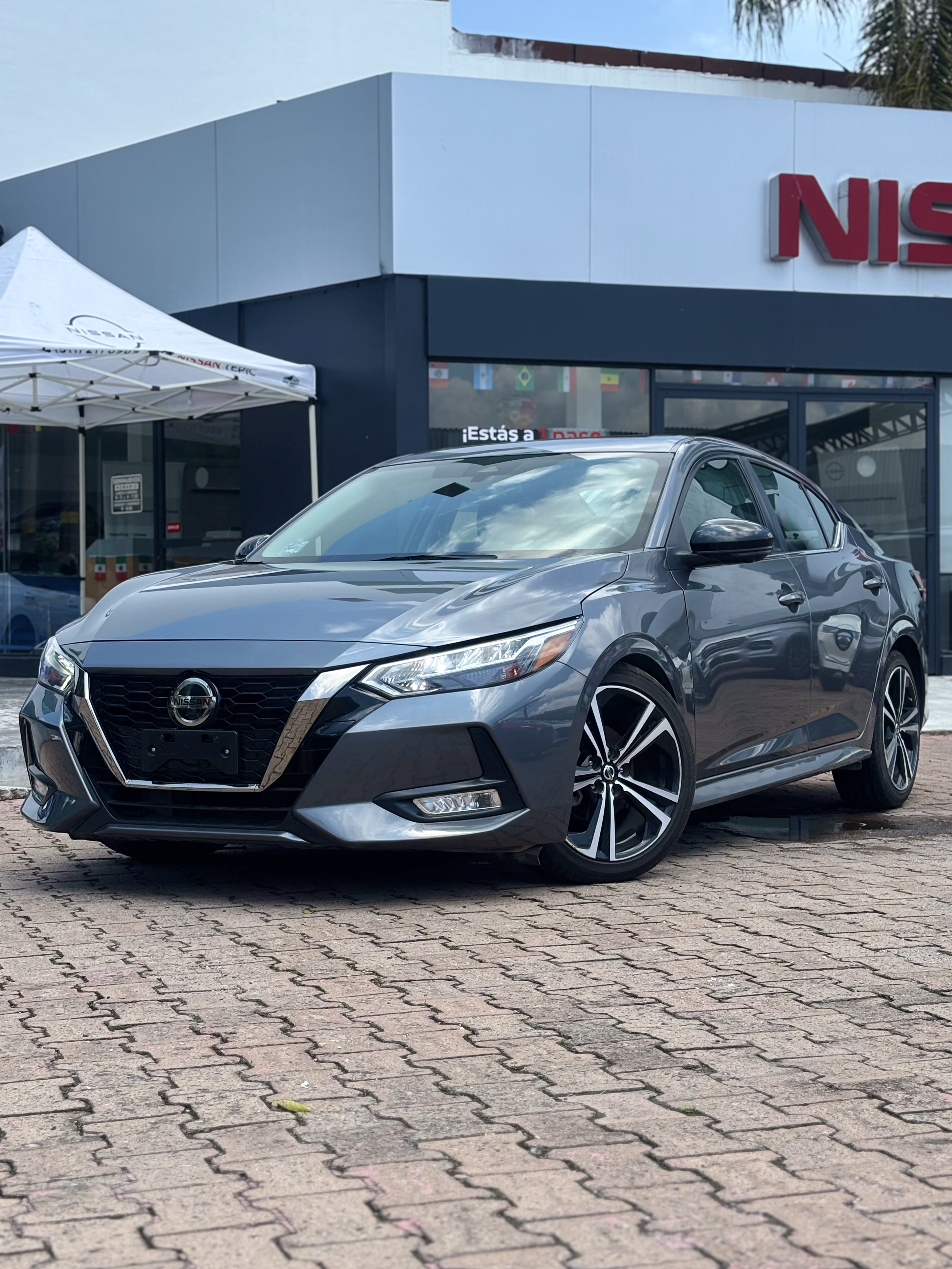 Nissan Sentra SR Platinum TA 2023